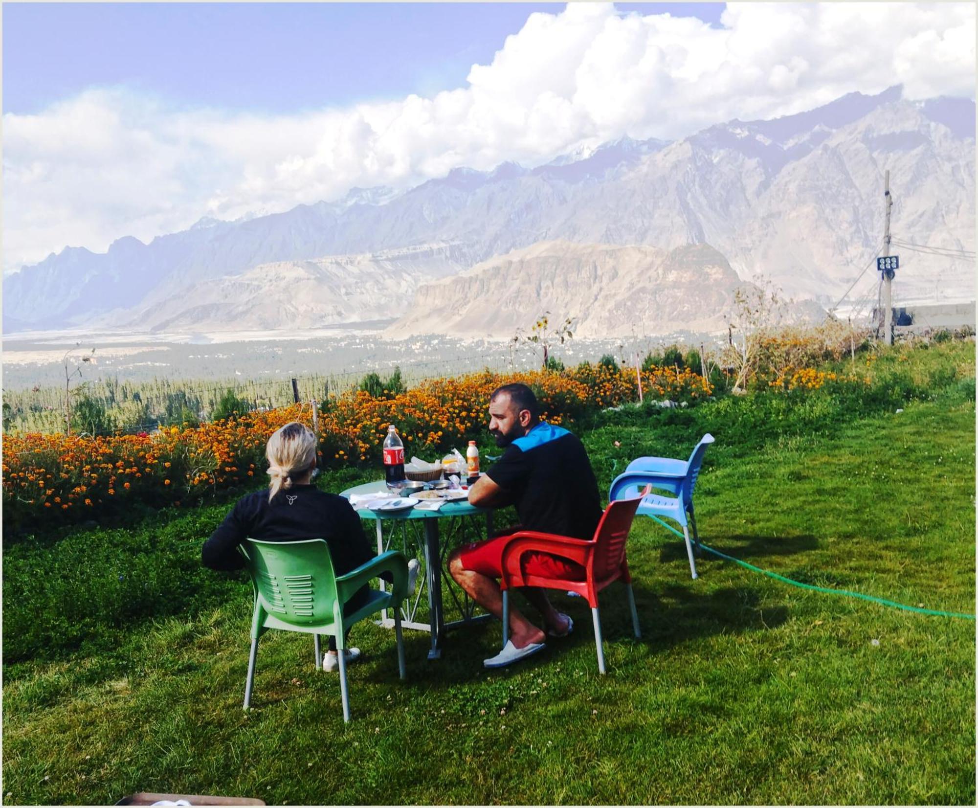 Hotel Mountain Lodge סקרדו מראה חיצוני תמונה