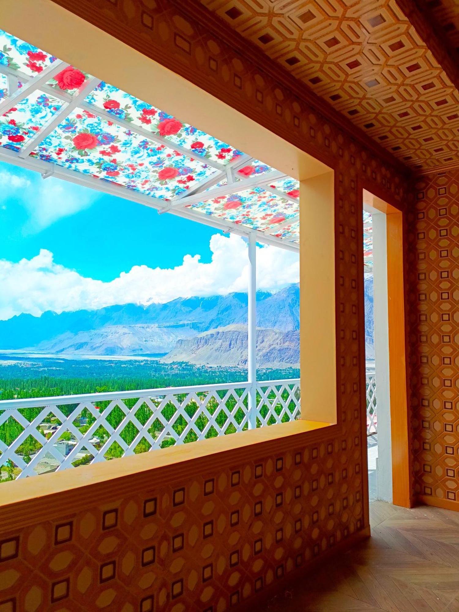 Hotel Mountain Lodge סקרדו מראה חיצוני תמונה